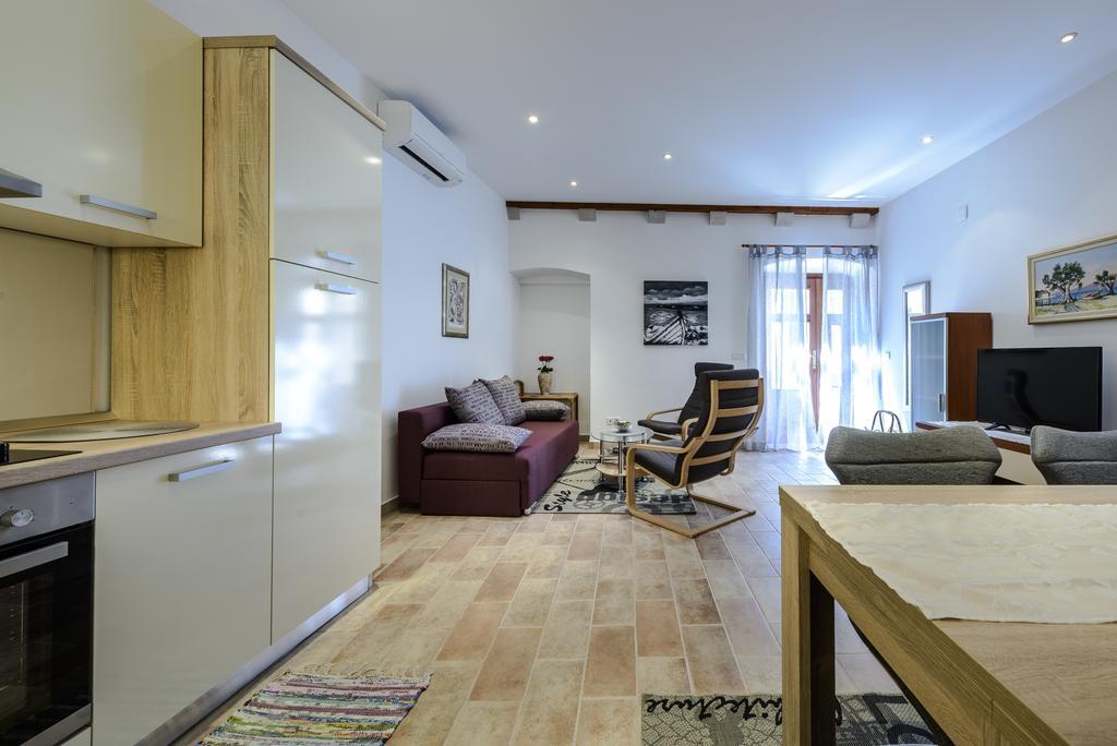 Apartment Riva ツァヴタット エクステリア 写真