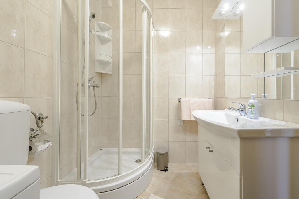 Apartment Riva ツァヴタット エクステリア 写真